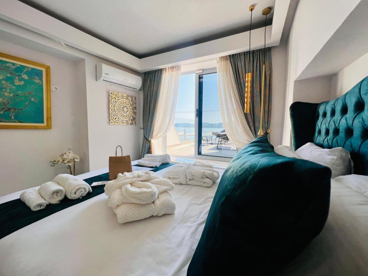 Mare Suites 3 Hriszí Aktí Haniá Kültér fotó