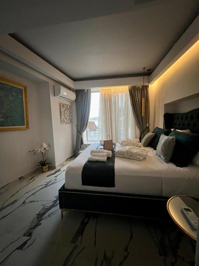 Mare Suites 3 Hriszí Aktí Haniá Kültér fotó